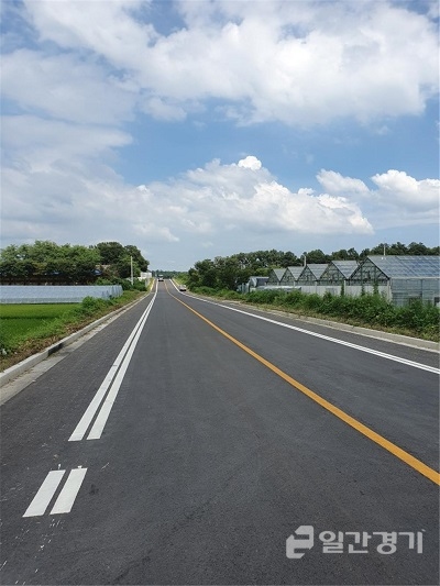 이천시는 중부고속도로 남이천 나들목에서 국도3호선을 연결하는 &#39;원도~소사간 도로확포장공사&#39;를 완료했다. &lt;사진=이천시&gt;
