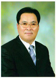 신원주 안성시의회 의장.