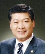 박권종(한국당·60·전 시의회 의장)