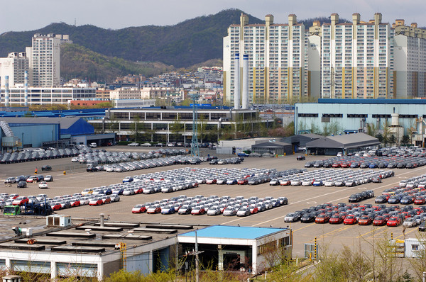 한국지엠주식회사가 지난 한 달 동안 총 2만5983대를 판매했다. 사진은 한국지엠 부평공장. (사진=연합뉴스)