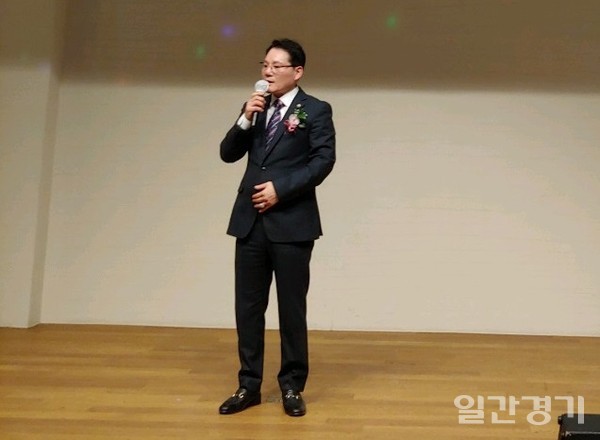 (사)한국기자연합회의 총재로 문기주 회장이 취임했다. (사진=오재호 기자)