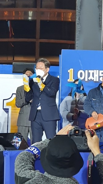 이재명 더불어민주당 대선 후보가 울산 남구 유세에서 발언하고 있다. (사진=홍정윤 기자)