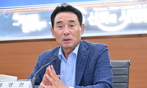 백영현 포천시장이 드론작전사령부 창설과 관련 언급한 &#39;국방 R&amp;D 첨단산업단지&#39;에 대해 오해의 소지를 제공했다며 시민들에게 사과했다. (사진=포천시)