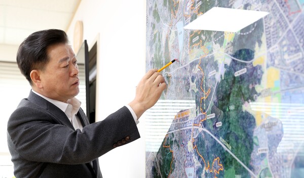 박승원 광명시장은 광명시흥 신도시를 지속가능한 자족형 명품도시로 조성해 줄 것을 국토교통부에 요청했다.