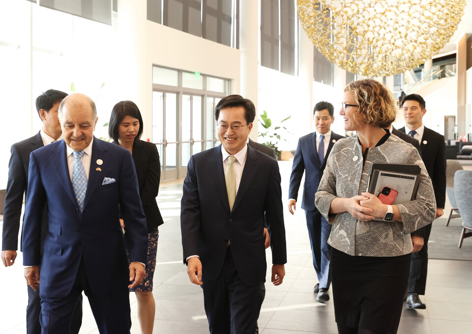 김동연 경기도지사를 단장으로 한 경기도대표단이 5월6일부터 18일까지 11박 13일간 미국과 캐나다를 방문한다.  사진은 지난해 미국방문 당시 투자협약을 위해 에어프로덕츠사를 방문한 김동연  지사. (사진=경기도)