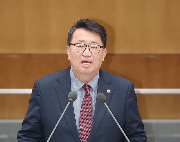 경기도의회 문화체육관광위원회 임광현(국민의힘, 가평) 의원이 도민 화합과 지역경제 활성화를 위해 경기도 콘텐츠산업과에서 주관하는 대규모 음악 축제인 '경기모아뮤직페스티벌'의 공모사업에 가평군 유치를 성공했다고 6월13일 밝혔다. (사진=경기도의회)