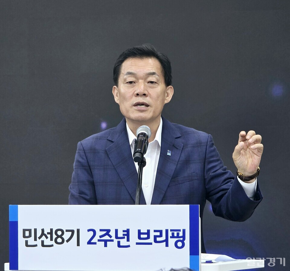 이재준 수원시장은 7월8일 오전 10시 수원시청에서 민선8기 취임 2주년 기자 브리핑을 열었다. (사진=김희열 기자)