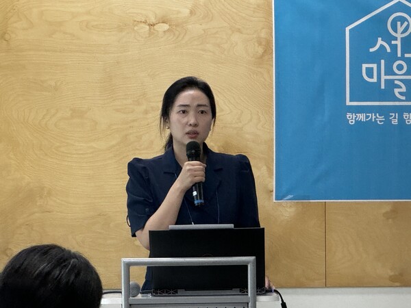 서구의회 서지영 의원(더불어민주당)이 지난 24일 서구 마을넷의 주최로 열린 서구 마을공동체 간담회에서 ‘마을공동체 사업의 성과와 의회의 역할’에 대해 강연을 실시했다.(사진=서구의회)