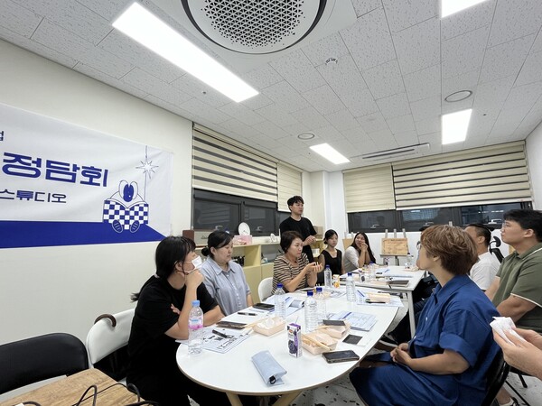 평택시문화재단은 민간문화공간 네트워크 활성화 지원을 위한 문화마을 잼단지에 참여할 공간 총 8곳을 선정해 발표하고 선정자 대상 정담회를 개최했다. (사진=평택시문화재단)