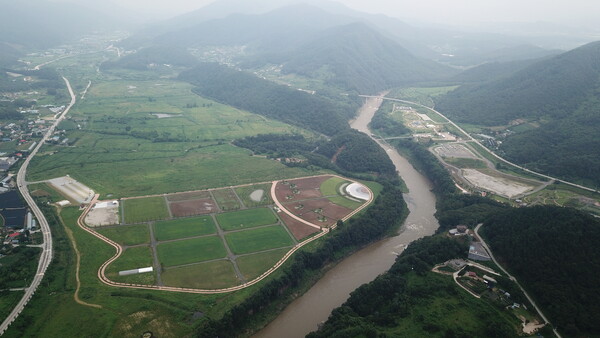 포천시에 위차한 생태경관단지는 지역의 핵심 관광자원으로 평가받고 있다. 