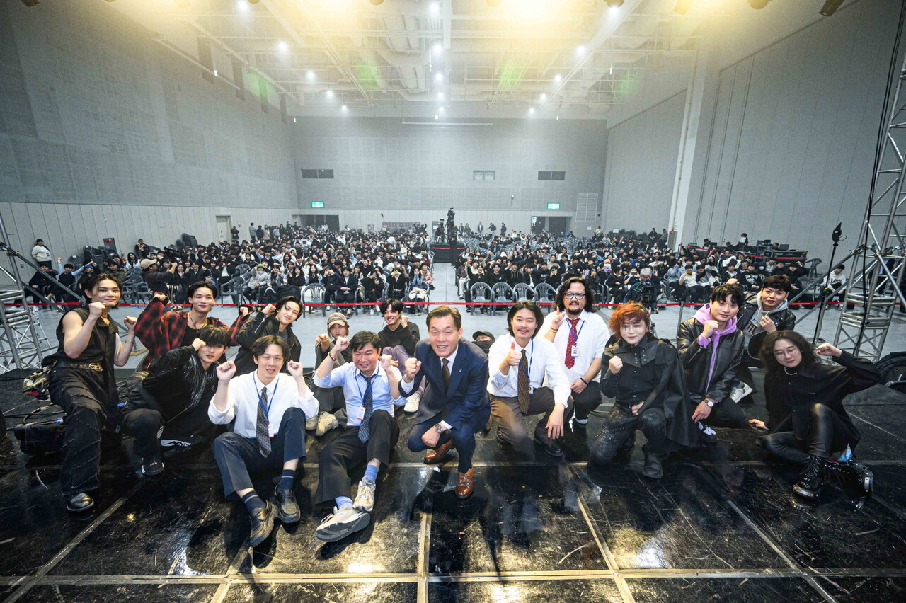 수원시가 11월25일 수원컨벤션센터에서 수능 준비를 위해 고생한 고3 수험생들을 위한 ‘GO3 뮤직페스티벌’을 열었다. (사진=수원시)