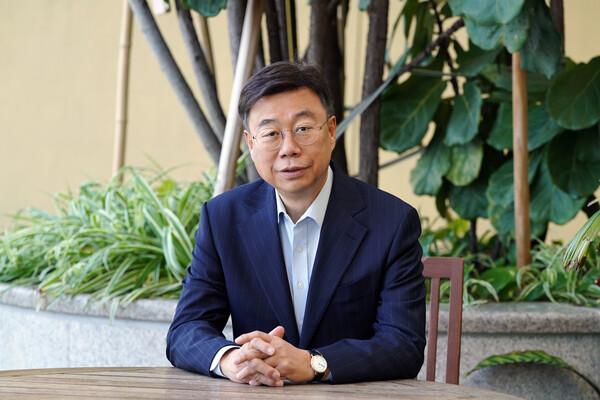 신상진 성남시장은 지난 1월6일 일간경기와의 인터뷰에서 "2025년에는 세계를 선도하는 글로벌 명품 도시 성남’을 만들겠다"는 새해 포부를 밝혔다. (사진=성남시)