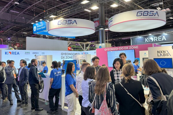 경기도와 경기도경제과학진흥원(경과원)이 오는 6월 유럽 최대 스타트업 전시회 '비바 테크놀로지(Viva Technology) 2025'에 참여할 도내 기업 12개사를 모집한다. (사진=경과원)