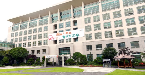 인천 연수구가 옥련동에 있는 중고 자동차 수출단지에서 벌어지는 불법행위에 대한 근절에 나선다.