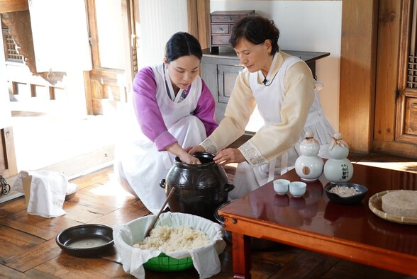 안성시가 지역 전통주 산업의 관광자원화를 위해 '찾아가는 양조장 사업' 참여 업체를 모집한다. 시는 오는 3월5일까지 지역 전통주 제조업체를 대상으로 신청을 받는다고 밝혔다. (사진=안성시)