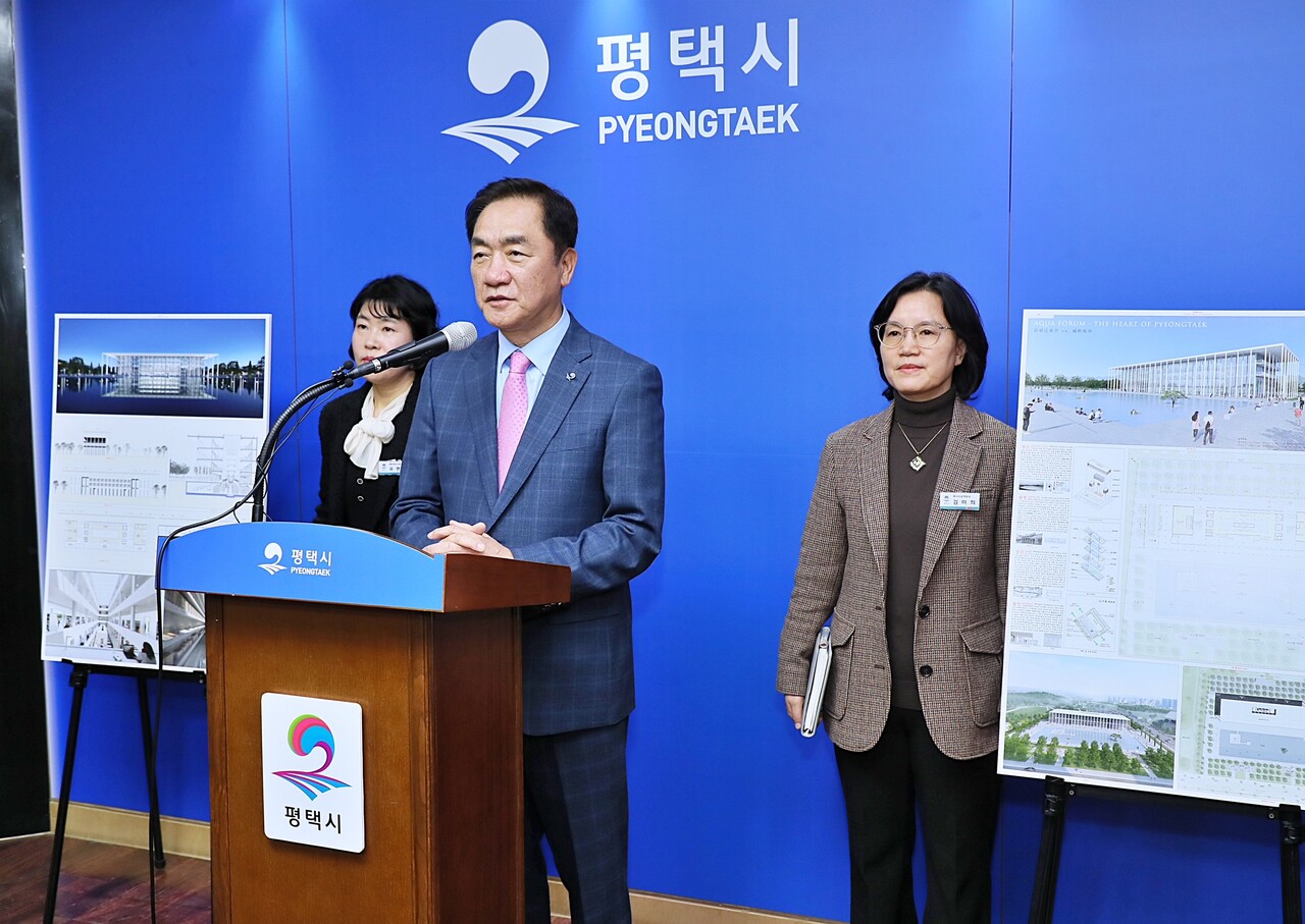 평택시는 3월4일 평택의 새로운 랜드마크가 될 평택중앙도서관 최종설계안으로 선진엔지니어링과 Yi Architects Seoul이 공동 제안한 'AQUA FORUM – THE HEART OF PYEONGTAEK'을 당선작으로 선정했다고 밝혔다. (사진=평택시)
