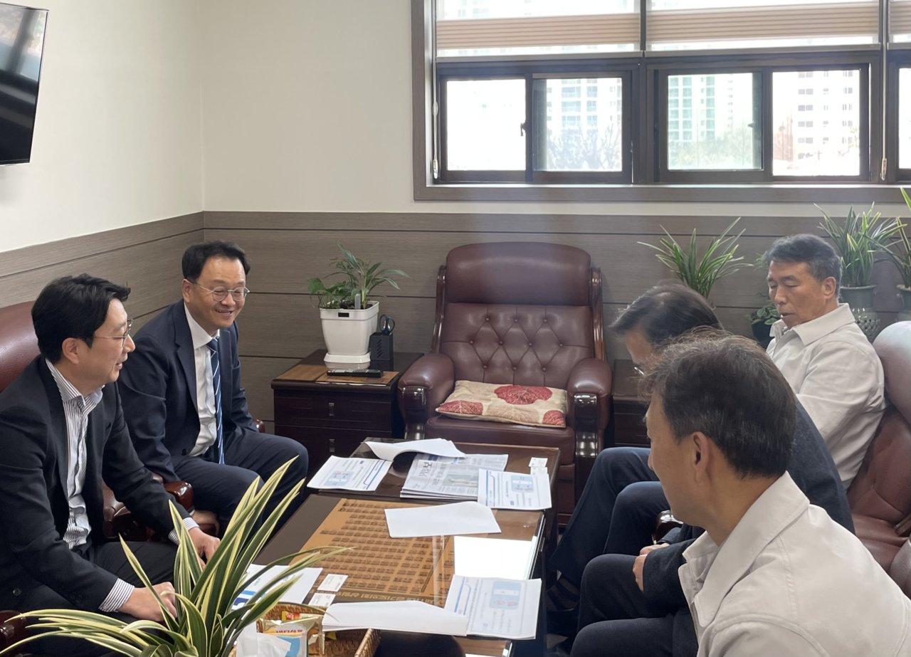 경기교통공사는 지난 4월10일 경기도교통연수원과 함께 도민의 교통 편의 증진과 안전한 교통문화 정착을 위한 간담회를 개최했다. (사진=경기교통공사)