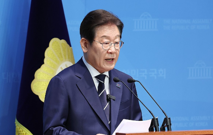 이재명 제21대 대선 더불어민주당 예비후보는 SNS에 수도권 공약을 발표했다. 