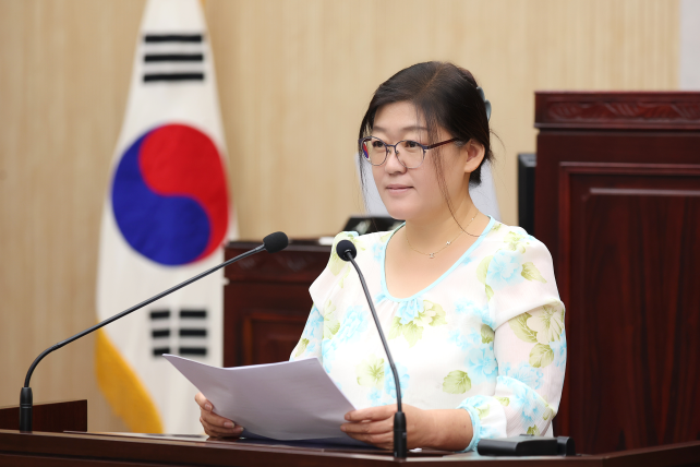 안성시의회는 4월30일 본회의에서 황윤희(더불어민주당) 의원이 대표발의한 '전자파 안심지대 지정 운영 조례안'을 최종 통과시켰다. (사진=안성시의회)