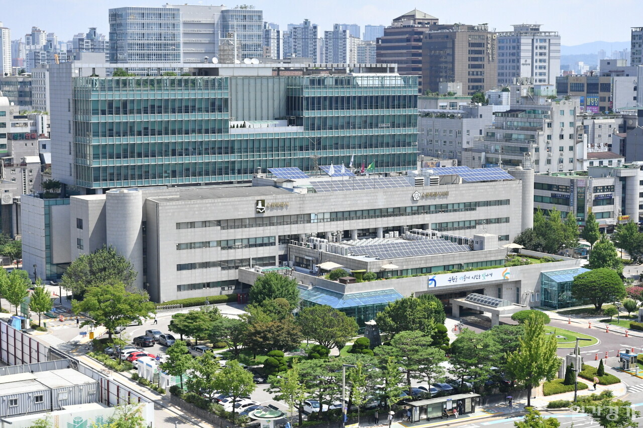 수원시가 수원비행장 인근 소음대책지역에 거주하는 4만9232명에게 8월 말 군소음 피해 보상금 총 136억5600만원을 지급한다. (사진=수원시)