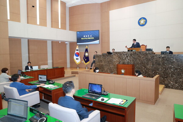 이천시의회는 6월20일 제2차 본회의를 끝으로 6월2일부터 19일간 진행된 제254회 제1차 정례회를 모두 마무리했다. (사진=이천시의회)