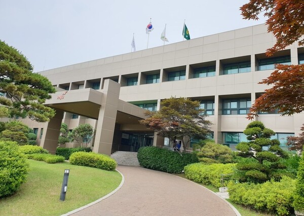 파주시는 관내 소공인들이 급변하는 산업 환경과 시장 변화에 능동적으로 대응할 수 있도록 지역 제조업의 근간인 ‘소공인 자생력 강화사업’을 추진하기로 했다. (사진=일간경기DB)