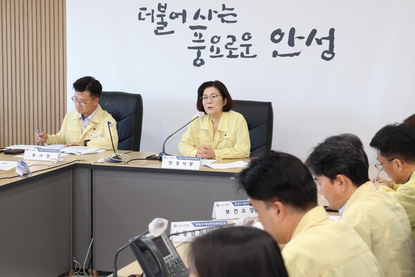 안성시는 7월16일부터 18일까지 이어지는 집중호우에 대비해 재해 취약지역과 주요 시설물을 직접 점검하며 시민 안전을 최우선으로 삼았다. (사진=안성시)