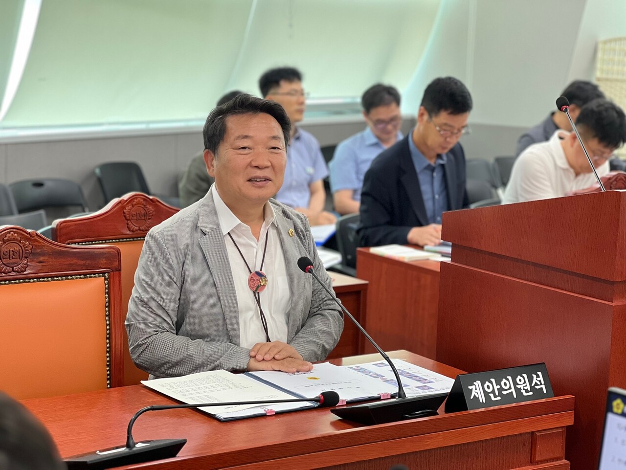 경기도 농정해양위원회 방성환(국민의힘, 성남5) 위원장이 대표 발의한 「경기도 과일산업 육성 및 지원 조례안」이 21일 제385회 임시회 제1차 농정해양위원회에서 가결됐다. (사진=경기도의회)