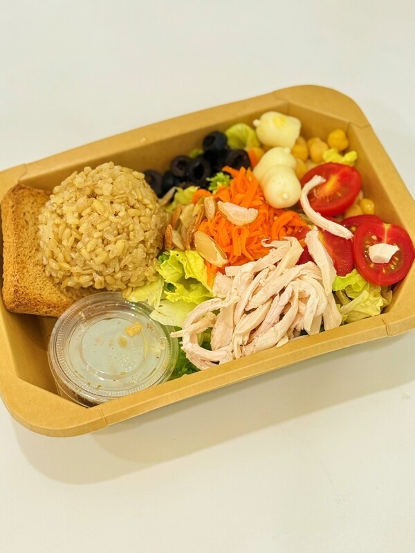 수원시가 8주간 고혈압·당뇨 환자 29가구를 대상으로 진행한 '수원새빛돌봄(누구나) 식사 지원 서비스 특화사업'에서 참여자들의 체중·혈압·혈당 수치가 전반적으로 개선됐다. (사진=수원시)