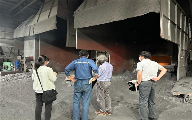 인천시가 여름철 오존 농도 상승에 대응하기 위해 남동국가산업단지 내 휘발성유기화합물(VOCs) 도장업체 특별점검을 8월 4일부터 8월 14일까지 실시했다고 밝혔다.(사진=인천시)