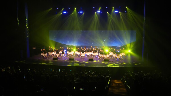 지난 8월 30일 안성맞춤아트홀에서 열린 '한중일 삼국삼색소리' 음악회가 천여 명의 관객이 모인 가운데 성황리에 마무리됐다. (사진=안성시)