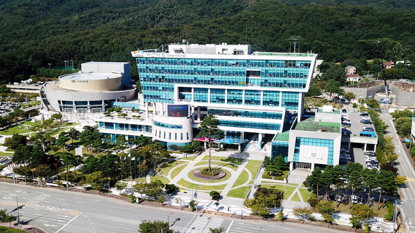 이천시가 2025년 상반기 15세~64세 고용률에서 경기도 1위를 기록했다. (사진=이천시)