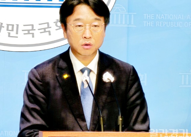 국회 환경노동위원회 소속 이용우 의원(더불어민주당, 인천 서구을)이 고용노동부로부터 제출받은 자료에 따르면 올해 4명의 사망자가 발생한 포스코이앤씨 건설 현장의 안전 관리 실태가 여전히 미흡한 것으로 확인됐다. (사진=일간경기DB)