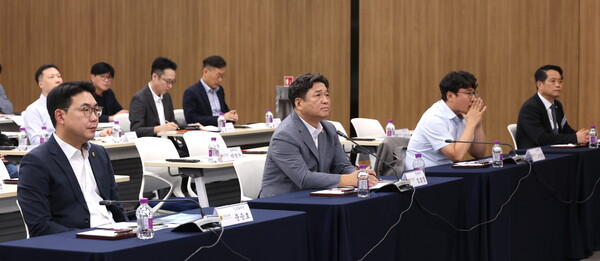 경기도의회는 9월19일 오후 의회 대회의실에서 ‘경기도의회 의정정보화 종합계획 ISP 수립’ 최종보고회를 개최했다. (사진=경기도의회)