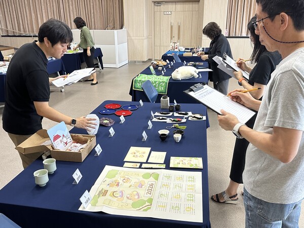 안성시는 9월 25일부터 28일까지 '2025 안성 아트굿즈 공모전' 실물심사를 진행한다. (사진=안성시)