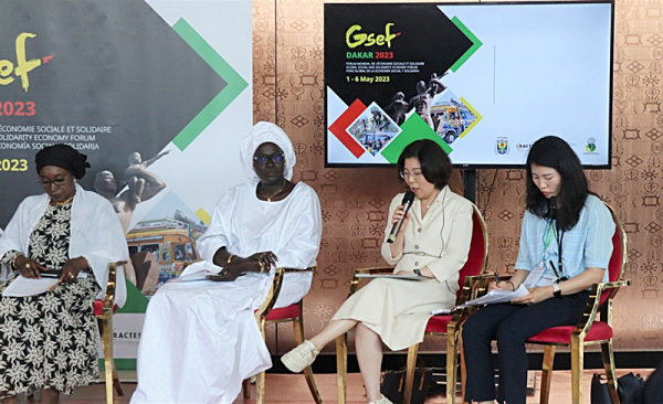 전국 사회연대경제 지방정부협의회 제7대 회장인 김보라 안성시장이 10월26일부터 11월6일까지 프랑스 보르도와 독일 베를린을 방문해 2025 GSEF 보르도 포럼에 참석한다. 사진은 2023년 세네갈 다카르에서 열린 GSEF 다카르포럼에 참석한 김보라 안성시장. (사진=안성시)