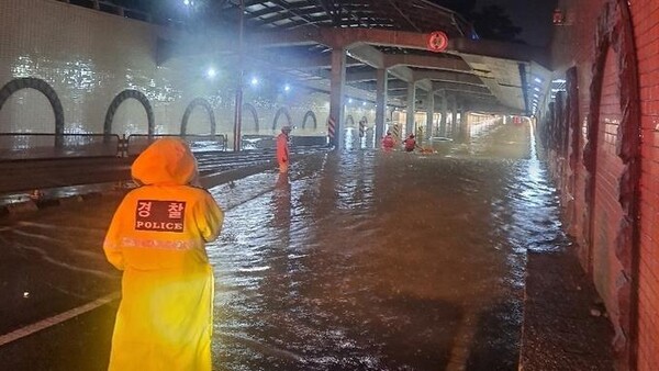 수원시 고색·매산 배수분구가 2025년도 하수도 정비 중점관리지역으로 지정돼 452억원 규모의 하수도 정비사업을 추진한다. 지난 2022년 8월 9일 침수 피해가 발생했던 고색지하차도(사진=수원시)