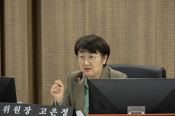 고은정 경기도의회 의원은 11월14일 열린 제387회 정례회 경제노동위원회 제6차 행정사무감사에서 발언하고 있다. (사진=경기도의회)